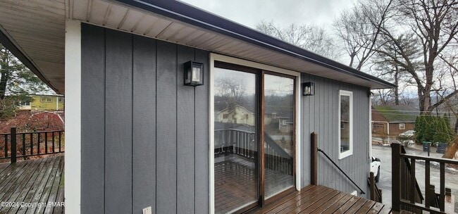 1223 Weingartner Rd in Saylorsburg, PA - Building Photo - Building Photo