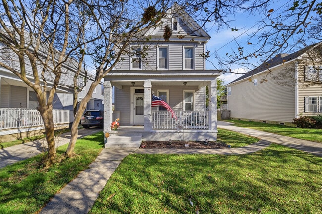 property at 146 W Seaview Ave