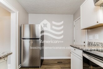 107 Kensington Cir in Fayetteville, NC - Foto de edificio - Building Photo