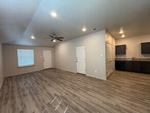 2408 FM 1113 in Copperas Cove, TX - Foto de edificio - Building Photo