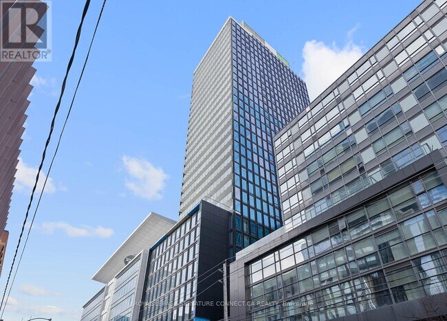 284 King St E in Toronto, ON - Building Photo - Building Photo