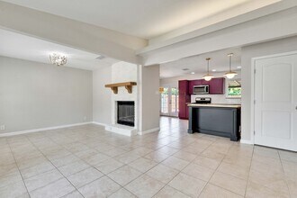 7107 Cherry Meadow Dr in Austin, TX - Building Photo - Building Photo