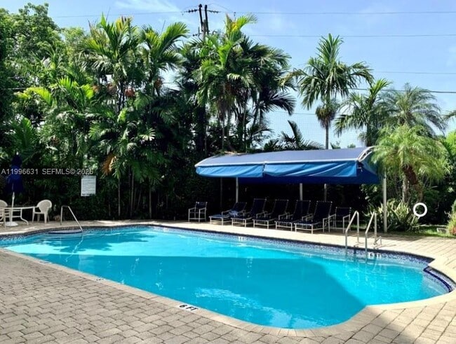 1120 99th St in Bay Harbor Islands, FL - Building Photo - Building Photo