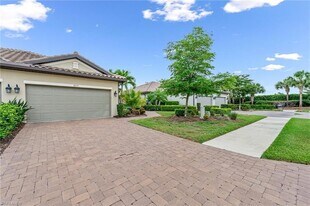 8257 Lucello Terrace W in Naples, FL - Building Photo