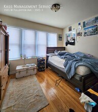 3501 W Fullerton Ave in Chicago, IL - Building Photo - Building Photo