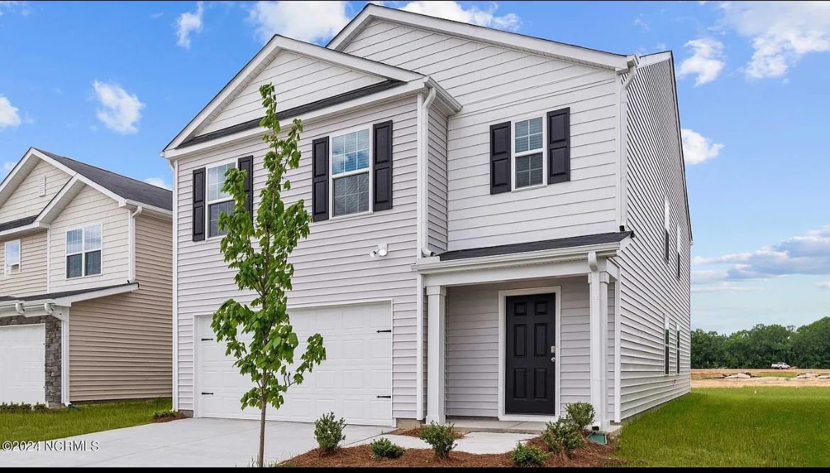 302 Tulip Tree in Sanford, NC - Foto de edificio