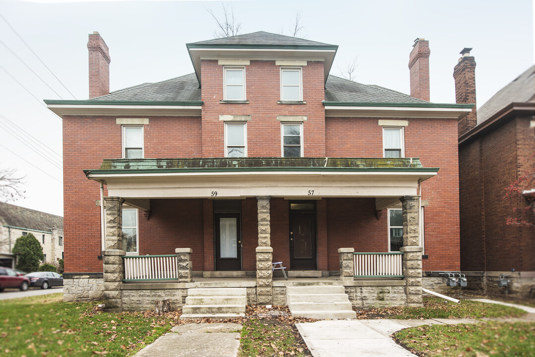 57 E Lane Ave in Columbus, OH - Foto de edificio