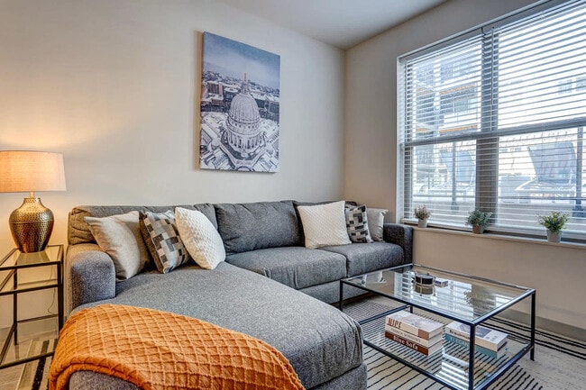 5022 American Pkwy in Madison, WI - Building Photo - Building Photo