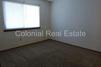 813 Laurelwood Dr in Clovis, NM - Building Photo - Building Photo