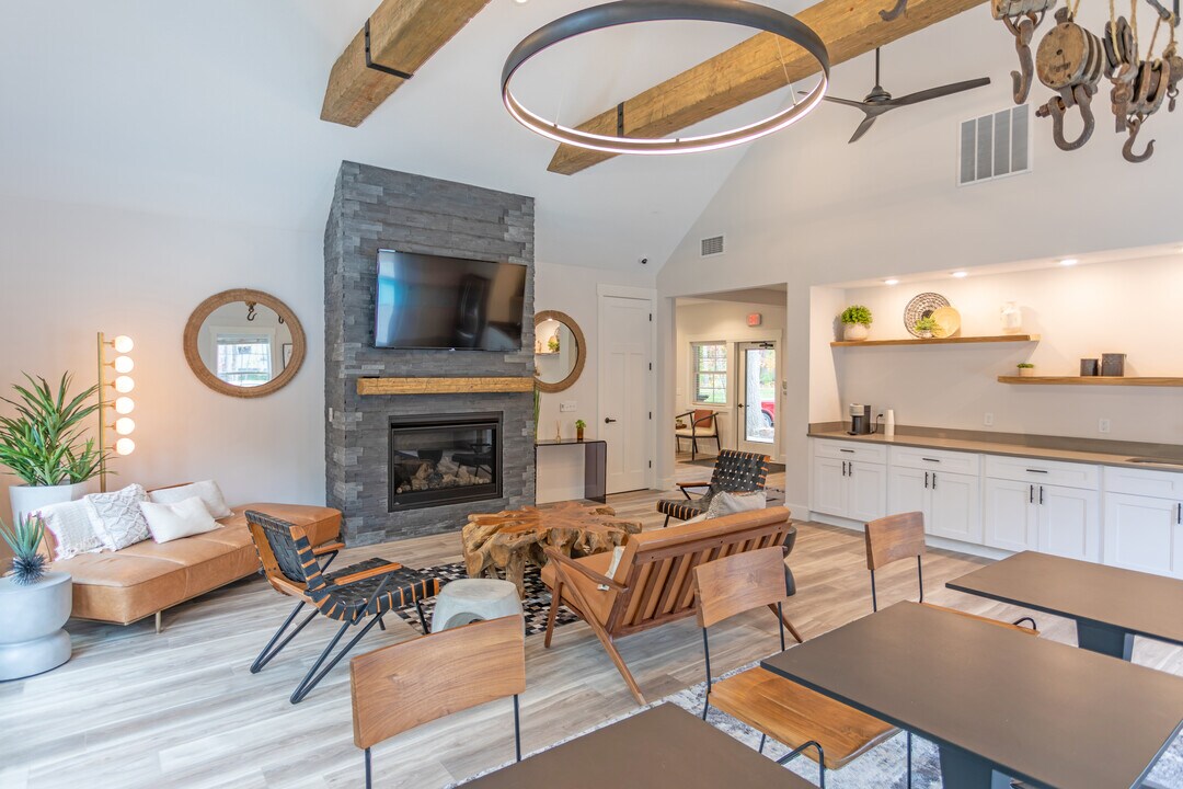 Beacon Ridge in Plymouth, MN - Building Photo