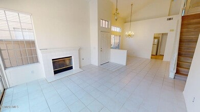 4862 Martona Dr in Oak Park, CA - Building Photo - Building Photo