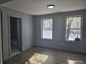 46 Ward St in Waterbury, CT - Building Photo - Building Photo