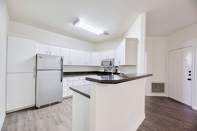 9550 E Thunderbird Rd in Scottsdale, AZ - Building Photo - Building Photo