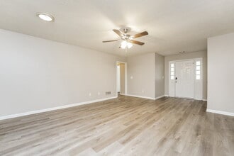 3010 Randolph Ct NE, Unit 1308 in Conyers, GA - Building Photo - Building Photo