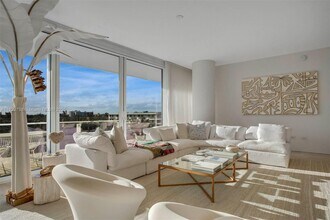 9111 Collins Ave in Surfside, FL - Building Photo - Building Photo