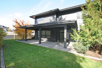 713 W Willapa Ave in Spokane, WA - Building Photo - Building Photo