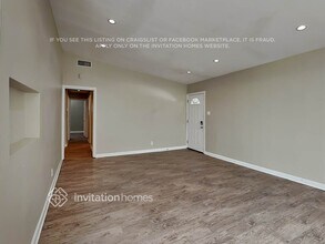 18612 Arminta St in Los Angeles, CA - Building Photo - Building Photo