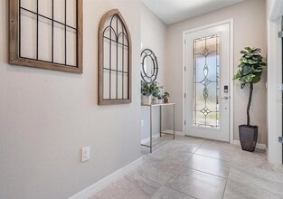9047 Rally Spring Lp in Wesley Chapel, FL - Building Photo - Building Photo