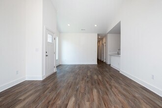 432 Long Path Ct in Goddard, KS - Building Photo - Building Photo