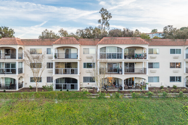 4001 C. Sonora in Laguna Woods, CA - Building Photo - Building Photo