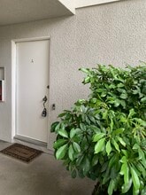 621 Avenida Sevilla, Unit 621A Avenida. Sevillalla in Laguna Woods, CA - Building Photo - Building Photo