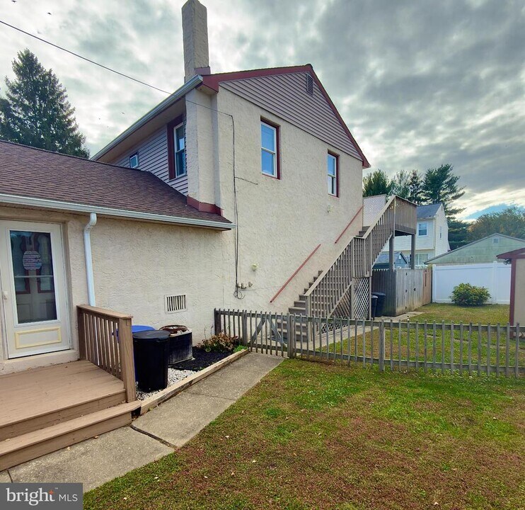 538 Lehigh Ave in Swarthmore, PA - Building Photo