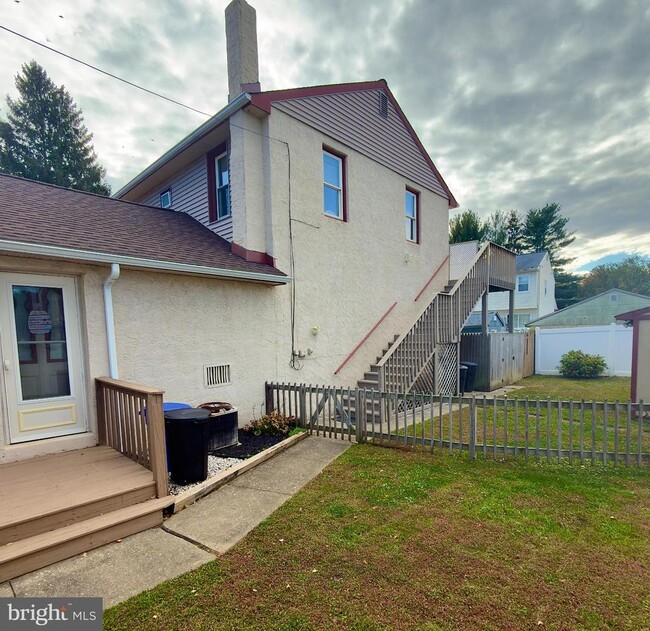 property at 538 Lehigh Ave