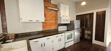 424 S 5th St, Unit 2 in Reading, PA - Building Photo - Building Photo
