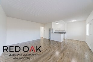1214 S Atlantic Dr, Unit M in Compton, CA - Building Photo