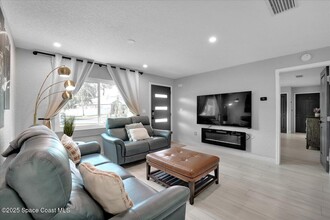380 Nora Ave in Merritt Island, FL - Building Photo - Building Photo
