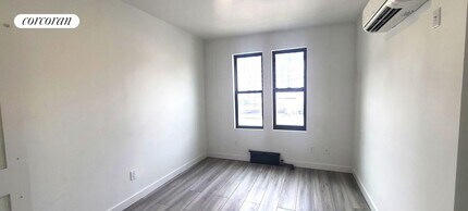 30-56-56 12th St in Queens, NY - Building Photo - Building Photo