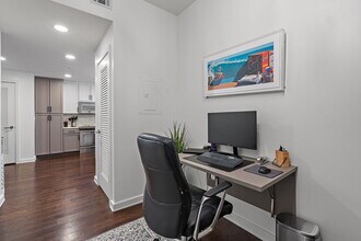 1212 Laurel St, Unit 708 in Nashville, TN - Building Photo - Building Photo