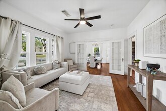 623 Pecore St in Houston, TX - Building Photo - Building Photo