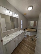 636 Deerview Dr in Cameron, NC - Building Photo - Building Photo