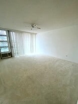 1448 Young St in Honolulu, HI - Building Photo