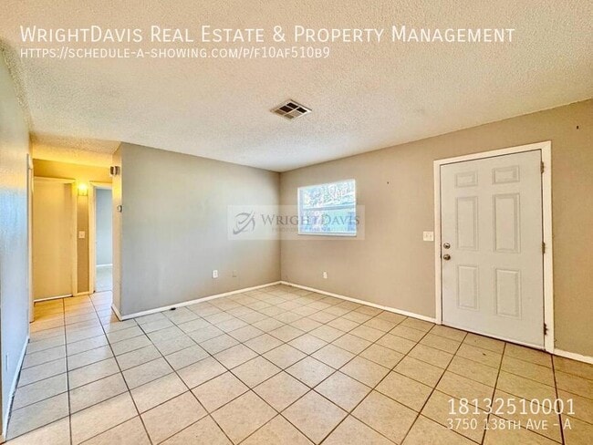 3750 138th Ave N in Largo, FL - Building Photo - Building Photo