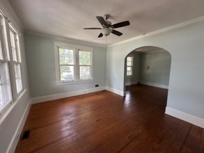1009 Maple St in Elizabeth City, NC - Building Photo - Building Photo