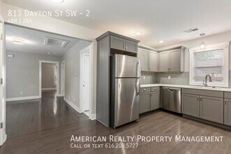 813 Dayton St SW in Grand Rapids, MI - Building Photo - Building Photo