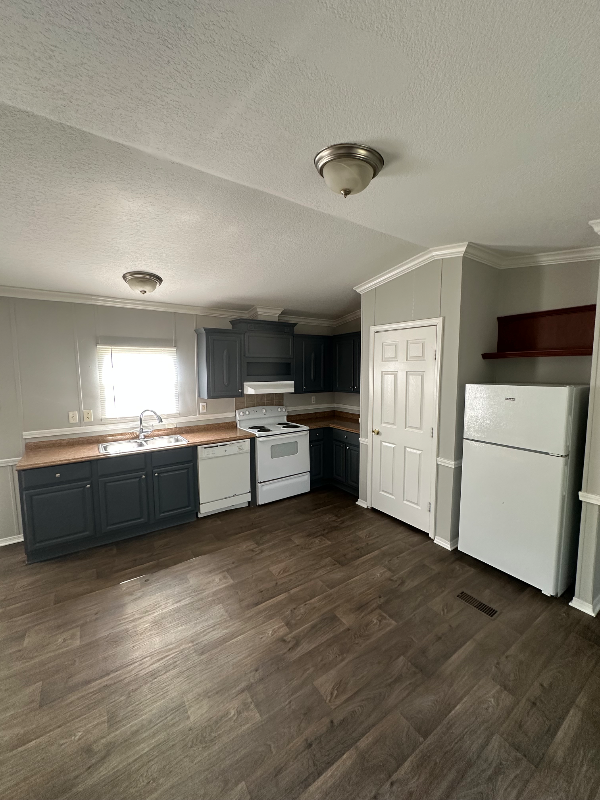 9477 Lansdowne Rd in Baton Rouge, LA - Building Photo - Building Photo