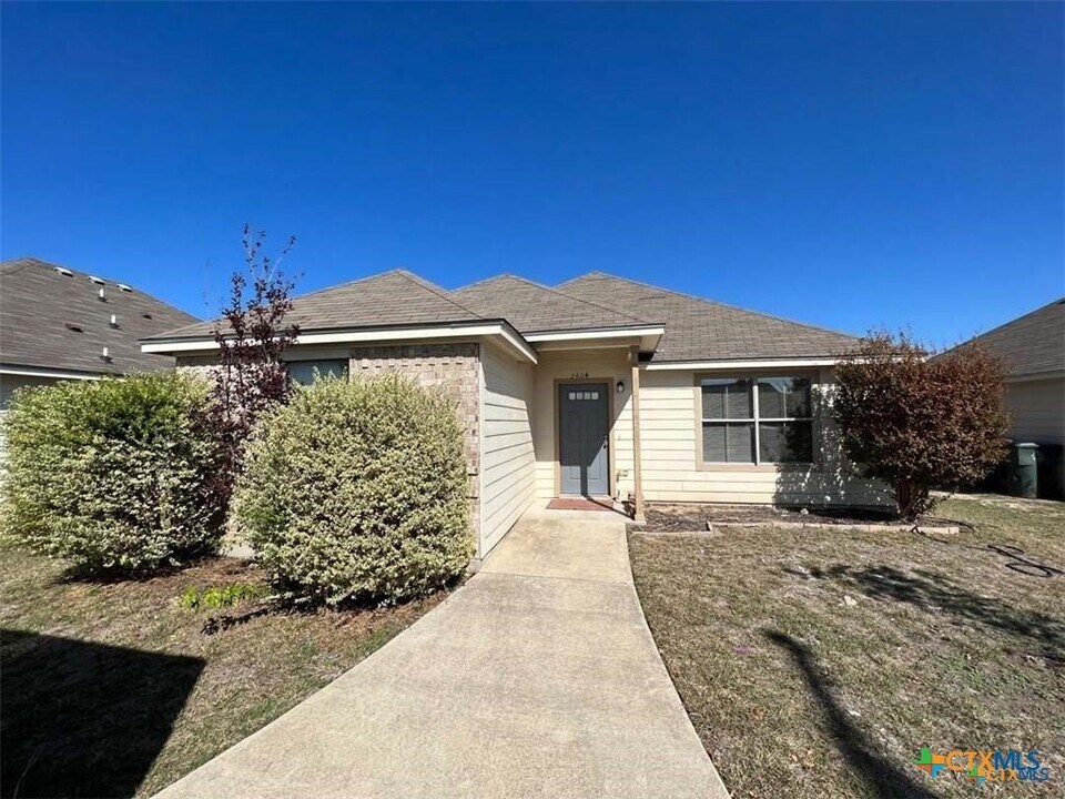 2604 Saulsbury Dr in Temple, TX - Building Photo