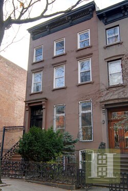 398 Pacific St in Brooklyn, NY - Foto de edificio