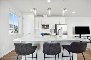 12479 W Endsley Ln in Star, ID - Building Photo