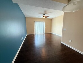 5422 Holly River Ave in Dublin, OH - Building Photo - Building Photo