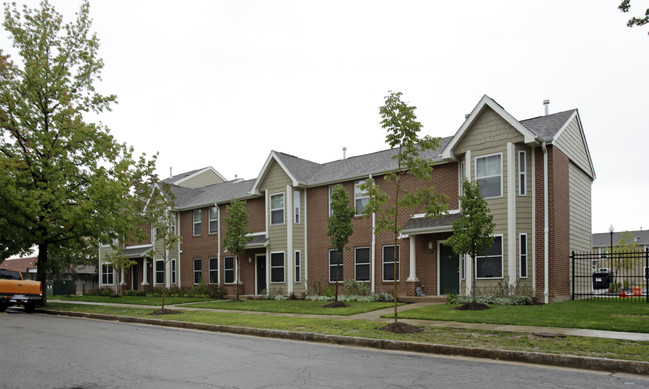 Cochran Plaza in St. Louis, MO - Building Photo - Building Photo