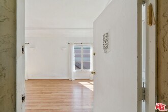 1232 Orange Grv Ave in Los Angeles, CA - Building Photo - Building Photo