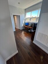 136 Babcock St, Unit 501 in Brookline, MA - Building Photo - Building Photo