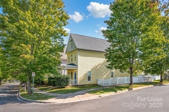 104 Kensington St in Mooresville, NC - Building Photo - Building Photo