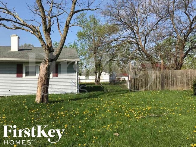 3446 Maura Ct in Indianapolis, IN - Foto de edificio - Building Photo