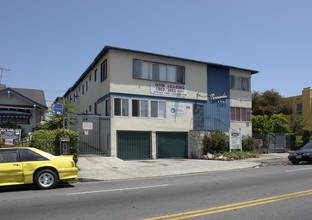 Normadie Arms Apartments in Los Angeles, CA - Building Photo - Building Photo