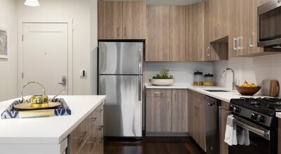 131 Arsenal St in Watertown, MA - Building Photo - Building Photo